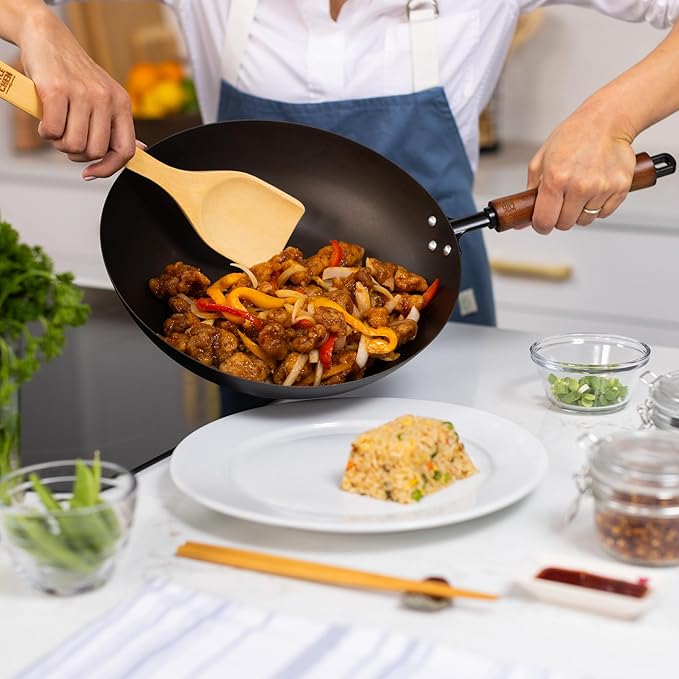 JOYCE CHEN Classic Series 12-Inch Preseasoned Carbon Steel Stir Fry Pan