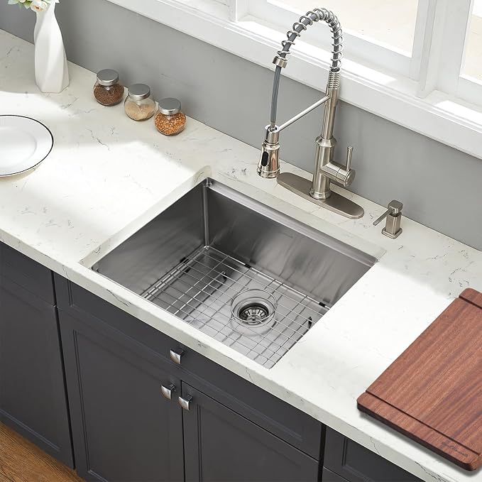 Undermount Kitchen Sink, 24 x 19 Inch Sink Kitchen 16 Gauge Stainless Steel Kitchen Sinks Single Bowl Workstation Sink with Cutting Board