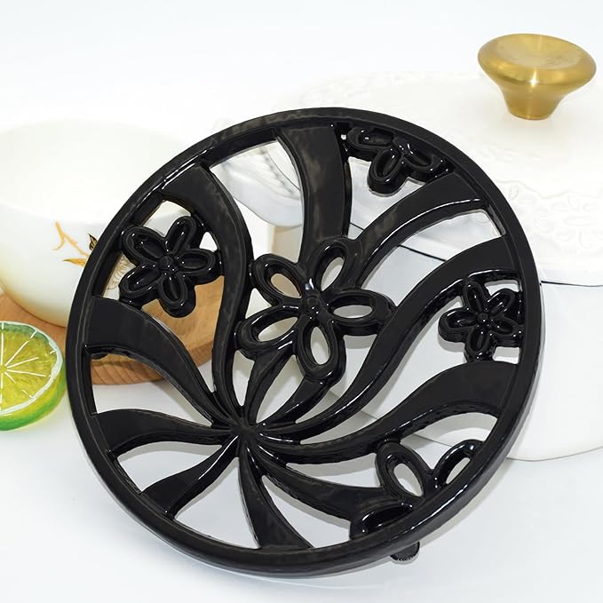 Vintage Cast Iron Trivet, Heat-Resistant Metal Trivet for Hot Dishes Pots Pans with Daffodil Pattern for Tabletop Protection, Black