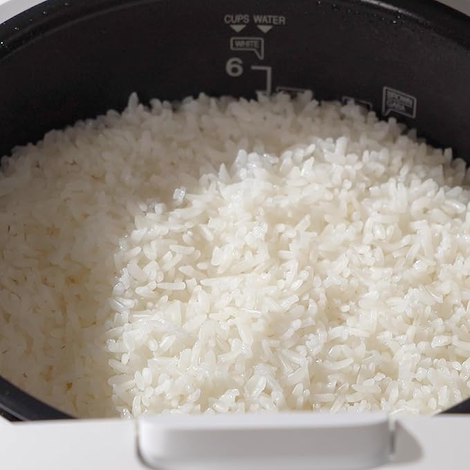 CUCKOO Micom Rice Cooker 6 Cup Uncooked / 12 Cup Cooked, Korean Fuzzy Logic Rice Cooker with Steam Tray, Versatile Food Steamer & Warmer with Non-Stick Inner Pot, Rice Maker, White (CR-0661F)