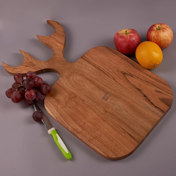 Reindeer Shape Mango Wooden Chopping Board (44 x 25 x 2 cm)