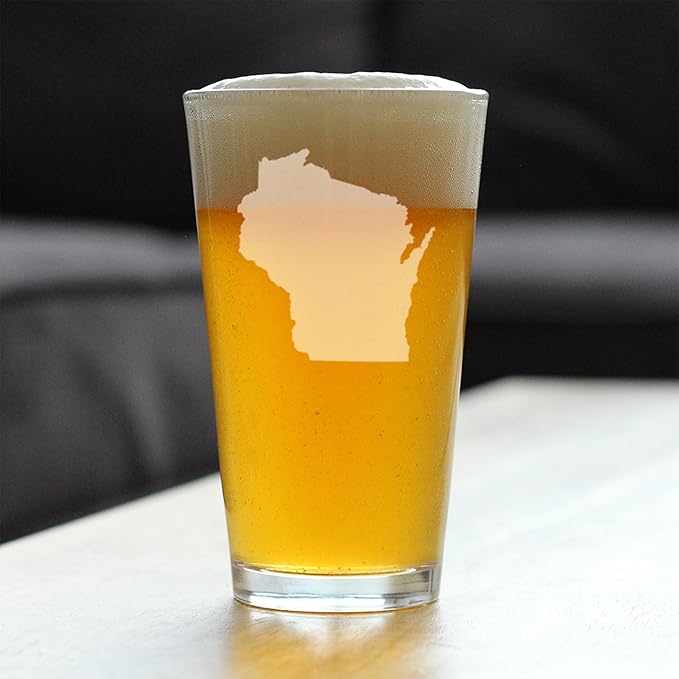 Custom Wisconsin State Outline Pint Glass for Beer - State Themed Drinking Decor and Gifts for Wisconsinites - 16 Ounce