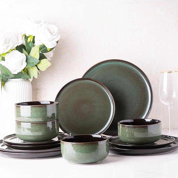 LERATIO Ceramic Dinnerware Set for 4, Poreclain Plates, Bowls, Handmade Reactive Glaze Dishes, Chip Resistant, Oven & Dishwasher Safe, Service for 4