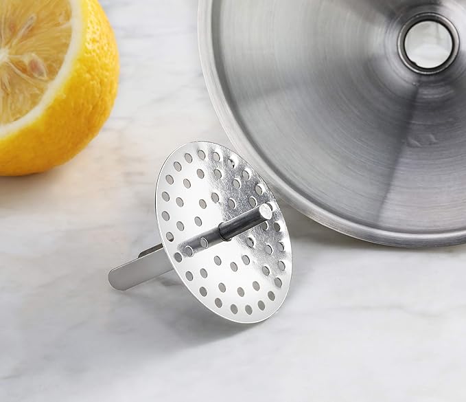 New Star Foodservice Stainless Steel Funnel with Detachable Strainer/Filter, 5", Silver