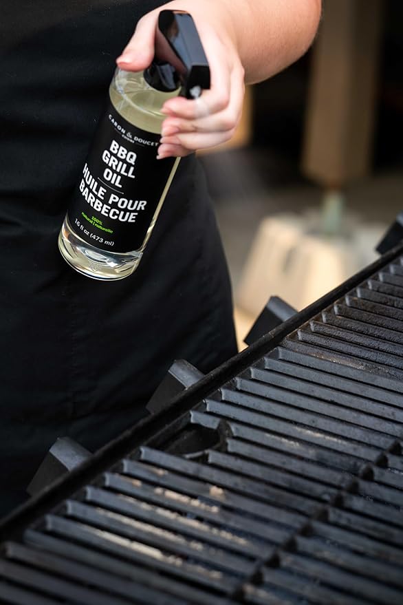 CARON & DOUCET BBQ Grill Cleaner Oil (16oz) & Natural Red Cedar Wood BBQ Grill Scraper Bundle – Wire Bristle Free, Safe Tool for Gas & Charcoal Grates