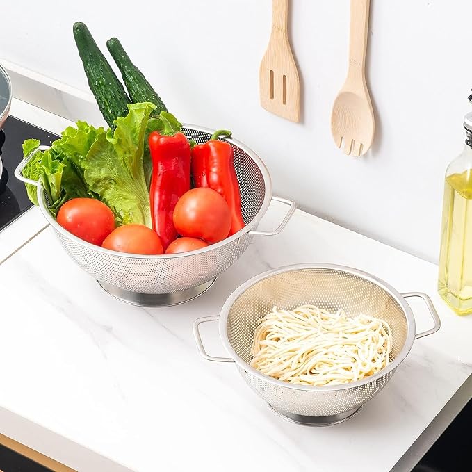 Stainless Steel Colander and Strainer Set(5-Quart and 3-Quart)， Strainer for Kitchen Food, Dishwasher Safe