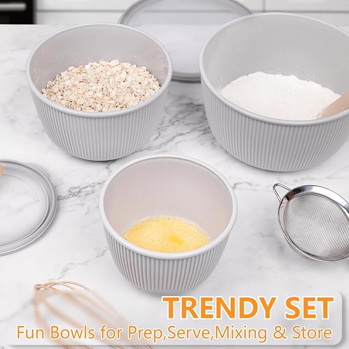 BoxedHome Nesting Plastic Mixing Bowls, BPA-Free Plastic, Microwave and Dishwasher Safe, Set of 4, 2.5 quart, 3.5 quart, 4.5 quart, Grey