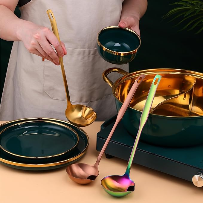 Metal Soup Ladle with Tilted Mouth，2 Piece Fat Multi-Purpose Separator Oil Strainer Serving Spoon Set for Kitchen Restaurant Cooking Hotpot Gold