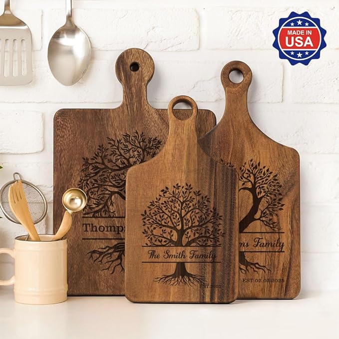 callie Personalized Family Cutting Board, Wooden Engraved Cheese Food Serving Tray Platter with Grip Handle, Housewarming Gifts (S, M, L)