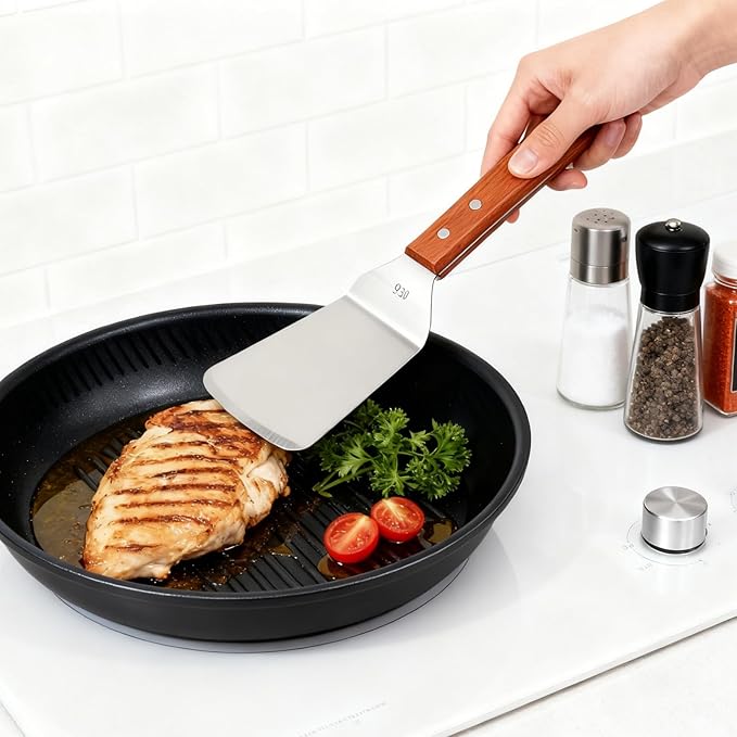 4 Pack Stainless Steel Spatula Set, 2 Sizes Metal Spatulas for Kitchen Use, Hevy Duty Solid & Slotted Turner with Wooden Handle, Flat Top Grill Spatula for Egg, Hamburger, Fish, Cooking, BBQ