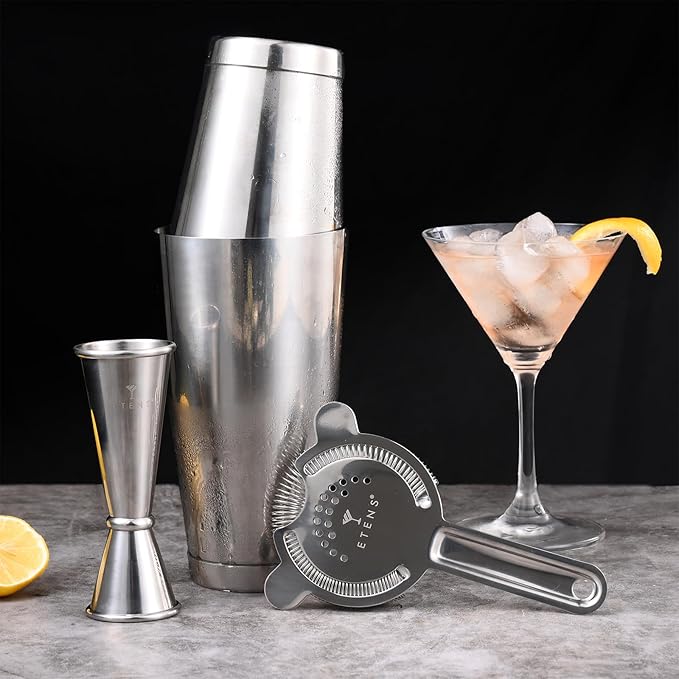 Professional Cocktail Shaker - Weighted Boston Shaker Set with Hawthorne Strainer & Japanese Jigger for Drinks - Stainless Steel Bartender Kit for Mixology