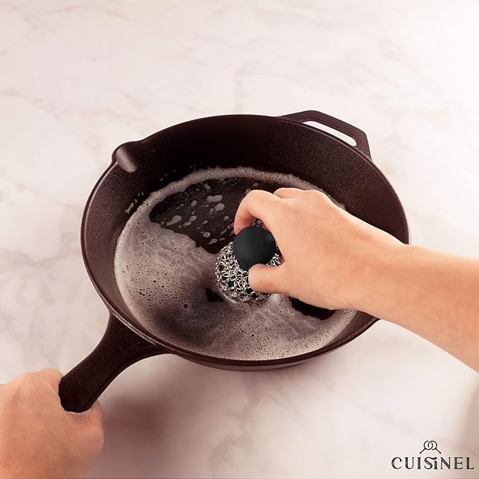 Cuisinel CAST IRON CHAINMAIL SCRUBBER AND PAN SCRAPER - ERGONOMIC DESIGN STAINLES