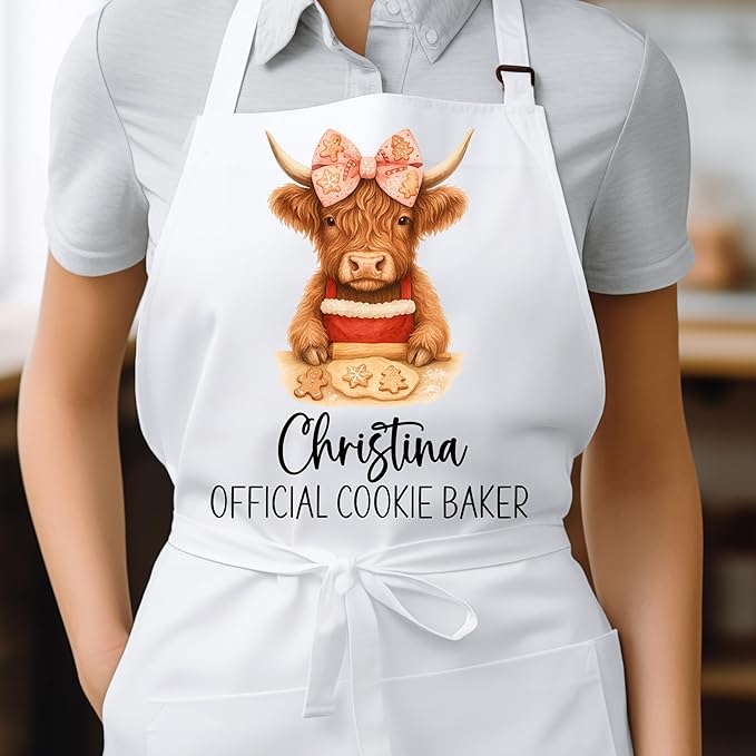 Personalized Mommy & Me Highland Cow with Bow Apron Set – Christmas Matching Family Baking Gift