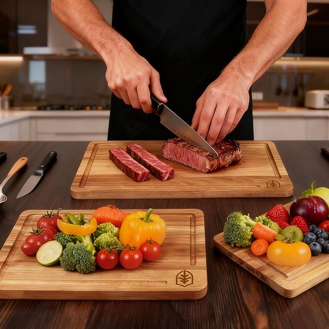 Acacia Wood Cutting Board for Kitchen, Solid Wood Chopping Board with Built-In Handle and Juice Groove, Large Durable Wooden Cutting Boards Set of 3 for Meat, Vegetables and Fruits (Brown)