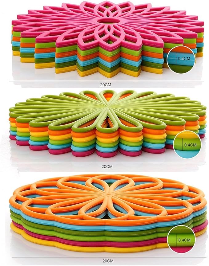 ME.FAN Silicone Trivet Mat - Kitchen Hot Pads for Pots & Dish - Insulated Teapot Trivet - Flexible, Durable, Non-Slip Large Coasters 3 Set Olive Green