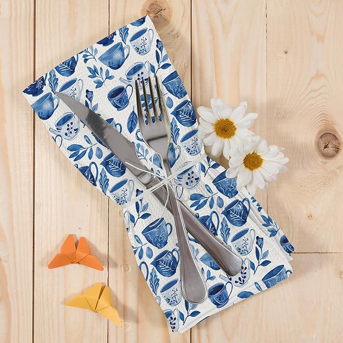 Chinoiserie Spring Floral Teacups Kitchen Dish Towels, Retro Blue and White Tea Lover Gifts for Women, Flower Coffee Cups Teapots Decor， Hand Towels Kitchen Tea Towels Decorations, 16x24inch
