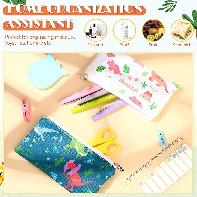 Chumia 6 Pcs Reusable Snack Bags Christmas Gifts Food Safety Washable Snack Bags Lunch with Zipper Portable Sandwich Bag Food Storage Pouch Double Layer(Dinosaur,6.9 x 3.7 Inches)