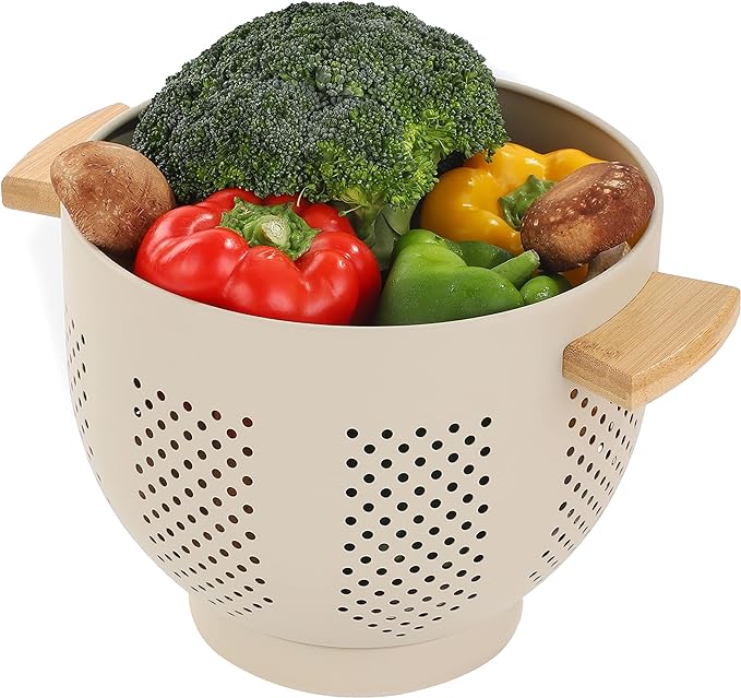 Metal Colander with Wood Handle, 5.5 Quart Powder Coated Steel Large Kitchen Strainer Stable Base,(Sand Yellow, 11.26inch)