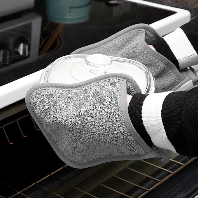 RITZ Terry Pocket Mitt & Hot Pad: Unparalleled Heat Resistant, Durable 100% Cotton – Ergonomically Designed for Optimal Grip – Easy-Care Machine Washable – 2-Pack, Titanium