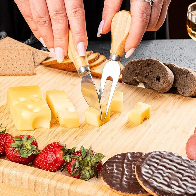 Personalized Bamboo Charcuterie Board with Drawer & Utensils – Custom Cheese & Cutting Board Gift for Wedding, Housewarming, Christmas, Anniversary, Couples & Kitchen Use