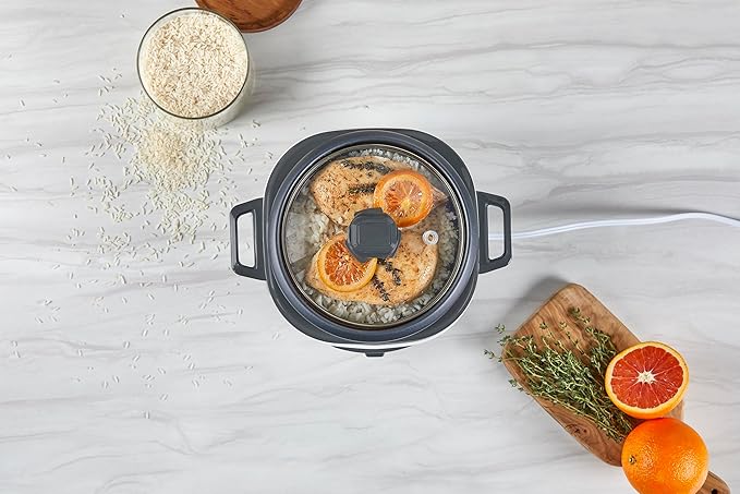BLACK+DECKER Rice Cooker 6-Cup (Cooked) with Steaming Basket, Removable Non-Stick Bowl, White