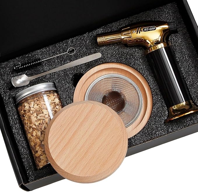 Whiskey Smoker Kit – Premium Black Diamond Cocktail Set with Smoker Top & Oak Wood Chips