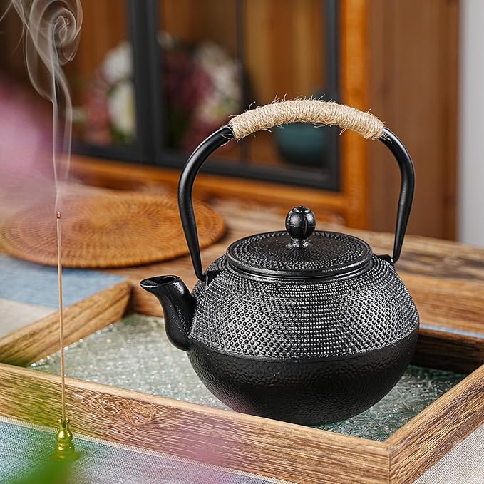 Sungmor Japanese Cast Iron Teapot - Traditional Tetsubin Tea Kettle with Stainless Steel Infuser, Heat Retaining Loose Leaf Teapot for Stove or Tea Ceremony, 42 oz/1200 ml, Black
