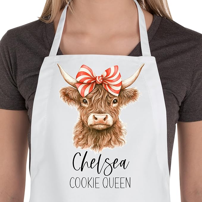 Mommy and Me Highland Cow with Peppermint Swirl Bow Apron Set – Matching Christmas Baking Aprons, Cow Kitchen Gift