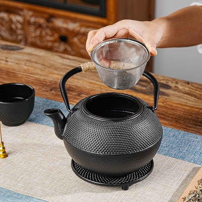 Sungmor Japanese Cast Iron Teapot - Traditional Tetsubin Tea Kettle with Stainless Steel Infuser, Heat Retaining Loose Leaf Teapot for Stove or Tea Ceremony, 42 oz/1200 ml, Black