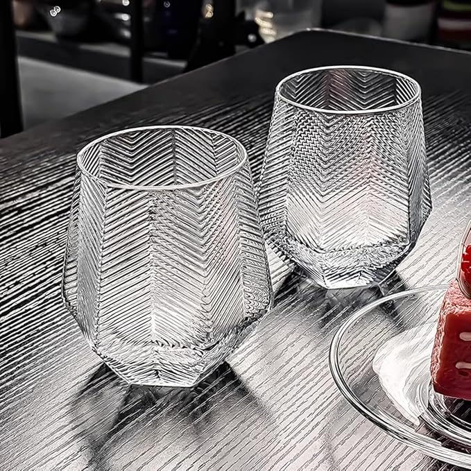 Wine Glasses Set Of 4,Stemless Wine Glasses 10 Oz Stress Relief Tumblers Dishwasher Safe, Spill-Proof Design For Red Wine, Cocktail, Whiskey, Bourbon, Gift for wine lovers (4pcs Stripe)