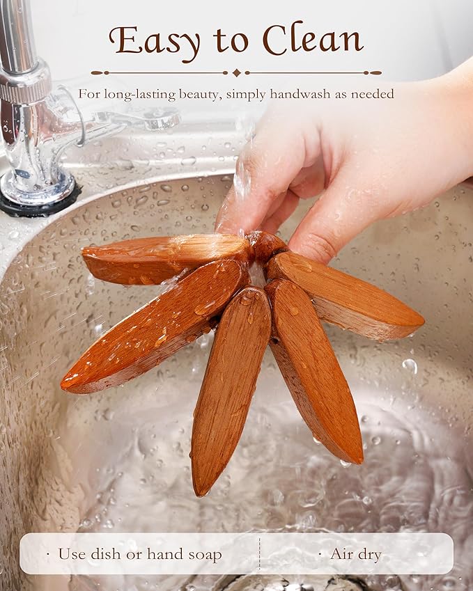 Wooden Tree Trivets for Hot Dishes, 4 Wooden Trivet + 1 Stand Natural Wooden Coaster for Hot Dishes, Pot, Bowl, Teapot, Hot Pot Holders, 4 Foldable Christmas Tree-Shaped Trivets