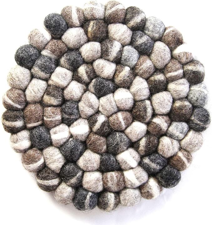 Global Crafts Hand Crafted Felt Ball Wool Trivet Mat from Nepal, 8" Round Pad, Tie Dye Grey