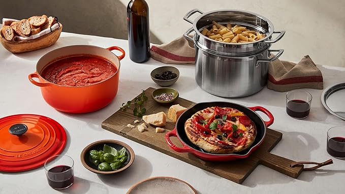 Le Creuset Enameled Cast Iron Signature Deep Round Grill, 9.75", Cerise