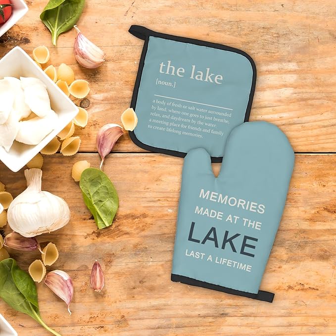 Blue Lake Lovers Gifts Oven Mitts and Pot Holders Sets, Lake House Gifts Kitchen Accessories Sets, Lake House Decor, Memories Made at The Lake Heat Resistant Oven Glove Potholders for Kitchen