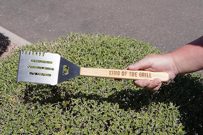 Grill Spatula for Kitchen, Stainless Steel BBQ Scraper, Customized Flat Top Flipper With Wooden Handle-KING OF THE GRILL