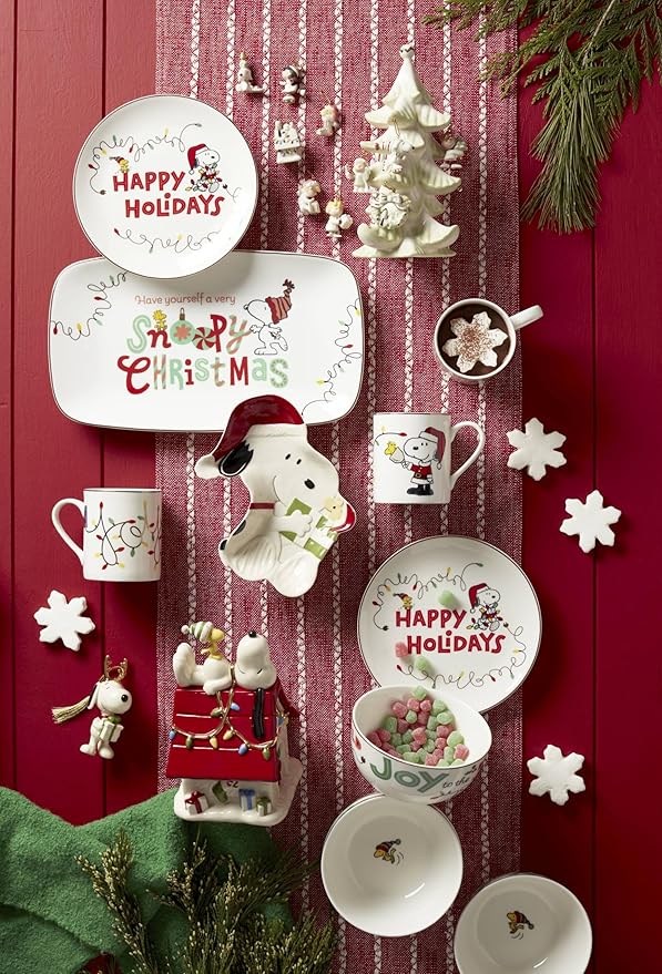 Lenox 896326 Snoopy Christmas 12-Piece Dessert Set, Holiday Dinnerware