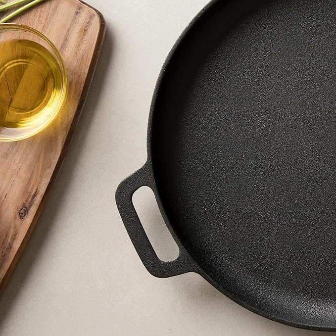 Bruntmor Pre Seasoned Cast Iron 16 inch Skillet, Dual Large Loop Handled Durable Pan, Cast Iron Breakfast Skillet, Black Pan for Grill and Deep Frying, Oven Friendly, Stovetop